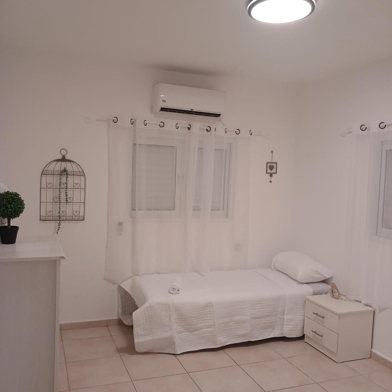 Apartament בין העצים Petach Tikva Zewnętrze zdjęcie